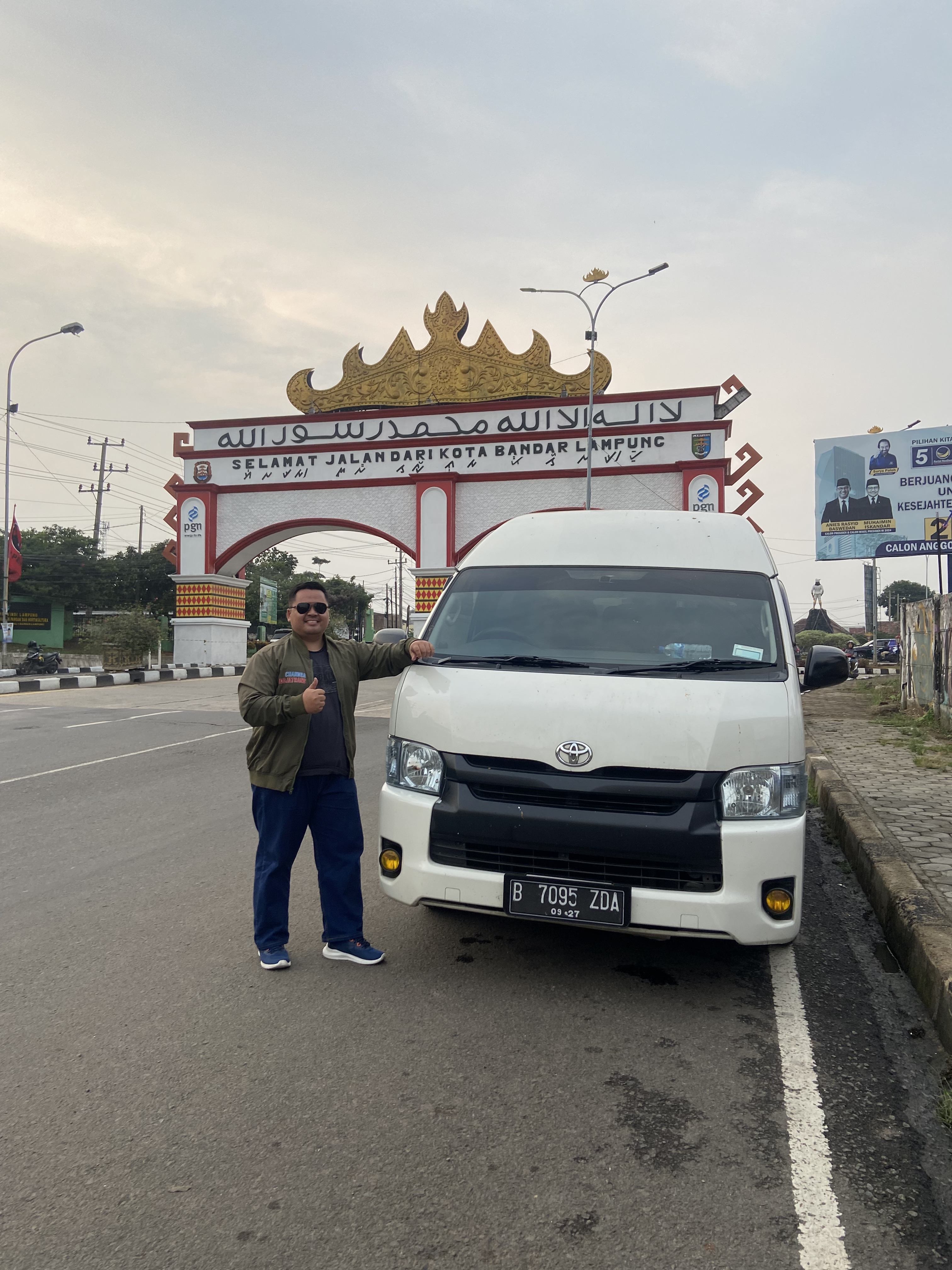 Sewa Hiace Jogja